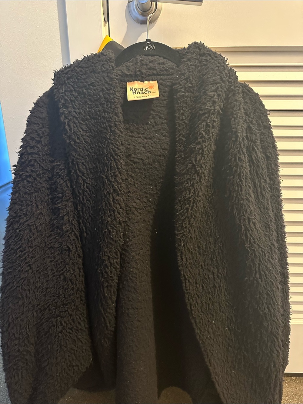 Nordic Beach Black Teddy Coat
